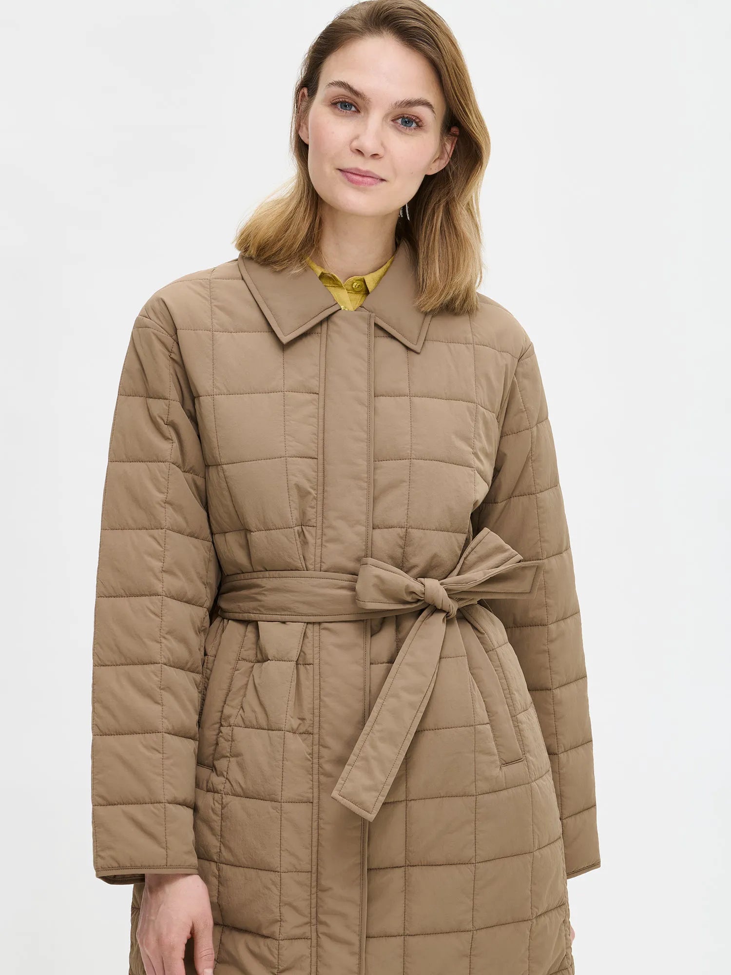 beige